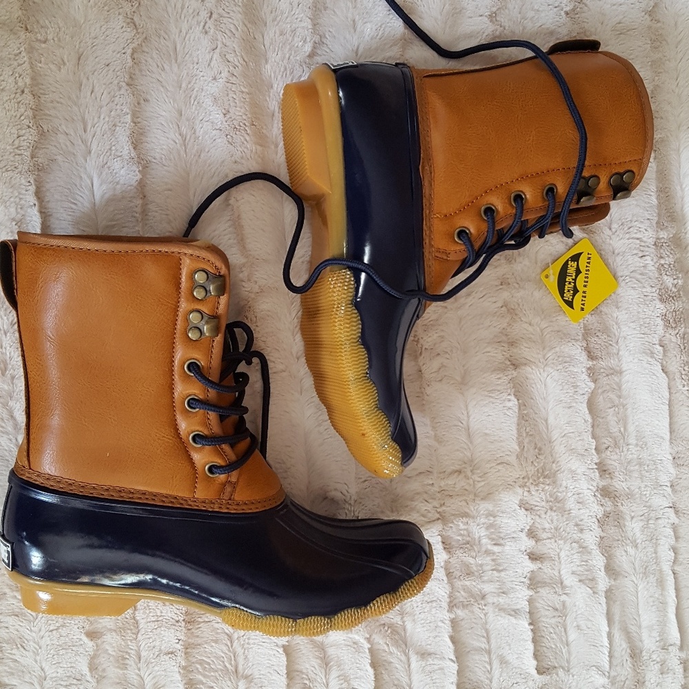 Arctic Plunge Duck Boots